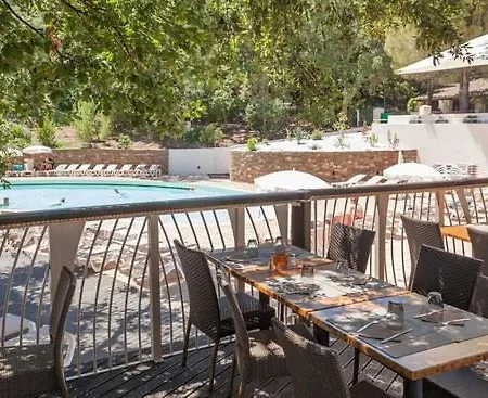 Les Restanques 2058 Rez De Jardin Lejlighed Grimaud